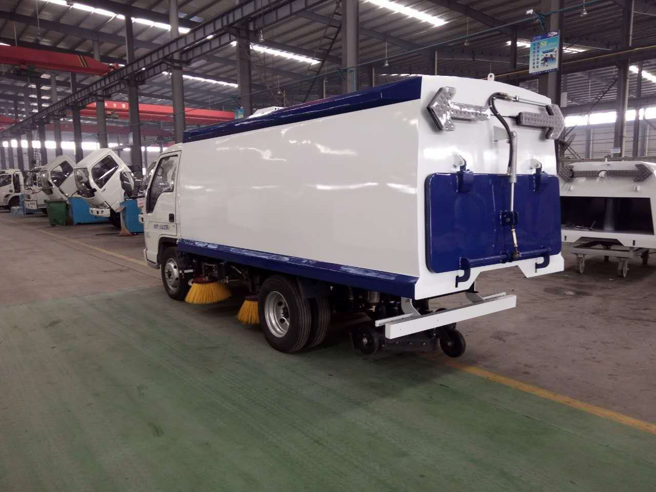 小型福田扫路车图片,福田扫路车图片,小型扫路车图片