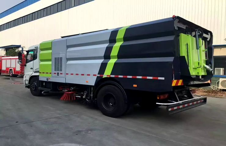 东风天锦CLW5160TXSD5型洗扫车图片