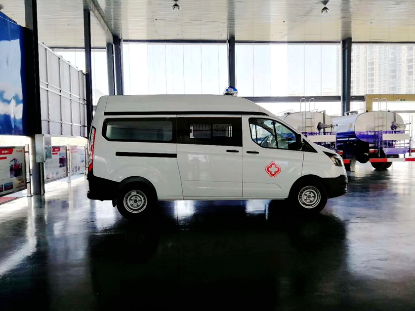 福特全顺V362医疗救援车图片,福特全顺救护车图片,汽油版V362救护车图片
