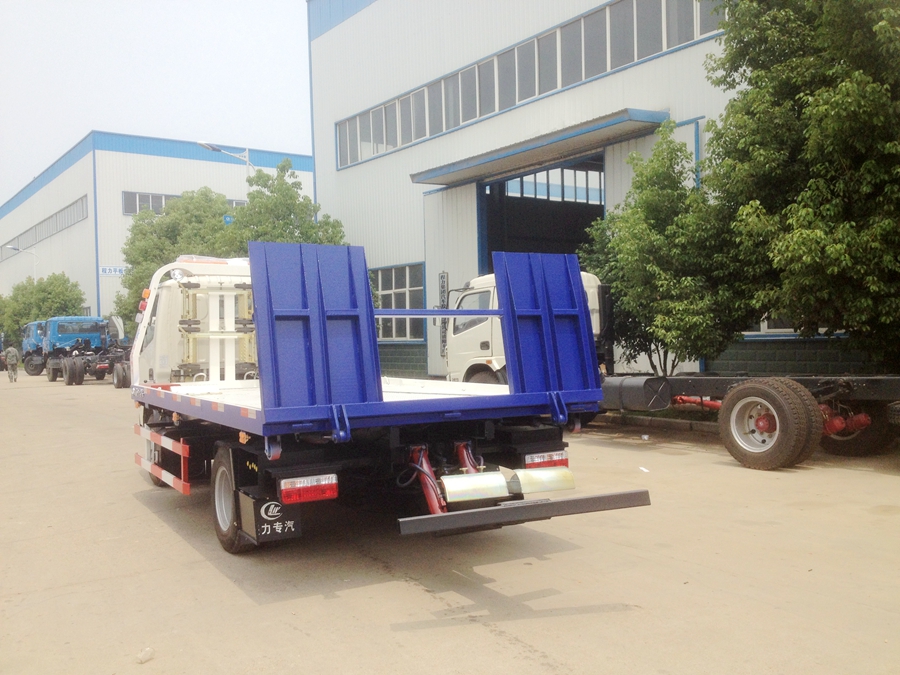 五十铃一拖二平板清障车图片,庆铃平板式清障运输车