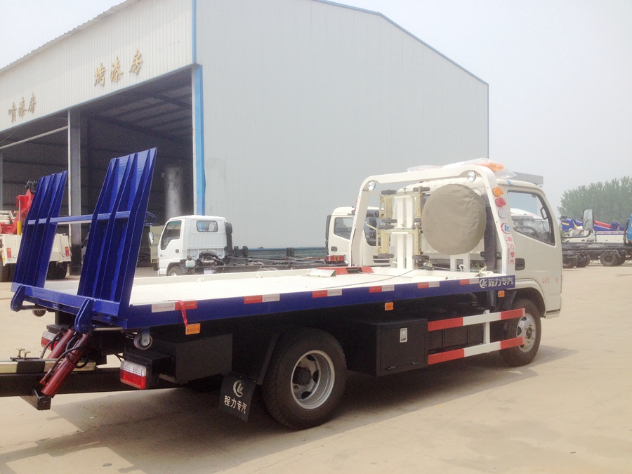 五十铃一拖二平板清障车图片,庆铃平板式清障运输车