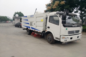 湖北程力东风系列道路清扫车产品
