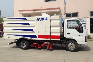 湖北程力垃圾清扫车清扫降尘工作原理