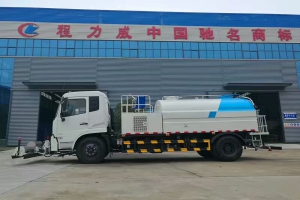 高压冲洗车在使用过程中应注意的事项