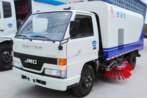 发动机大修或保修更新活塞时应该注意哪些问题？