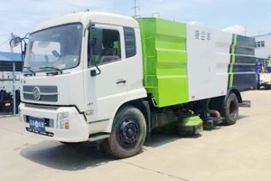 煤炭企业吸渣车还你洁净路面 回收煤粉二次利用