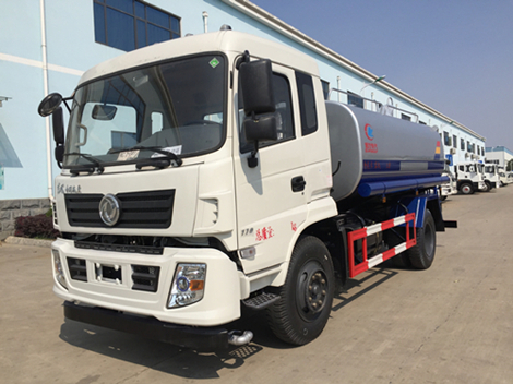 对于选择困难症 怎样才能选到满意的容积为12立方洒水车