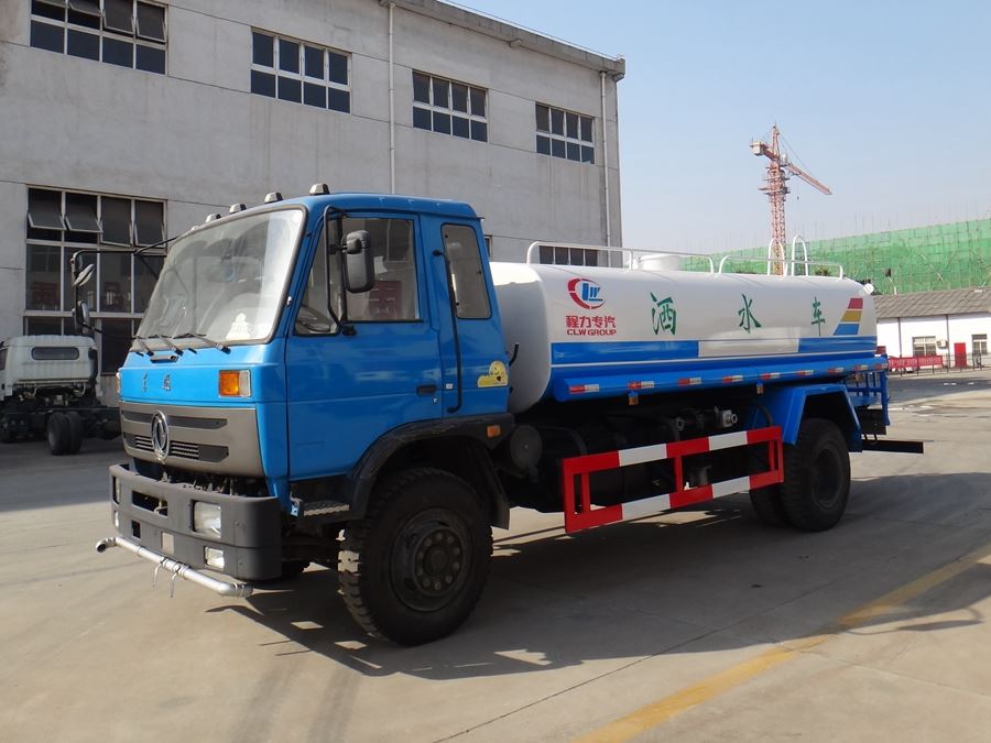 东风145老款12吨洒水车