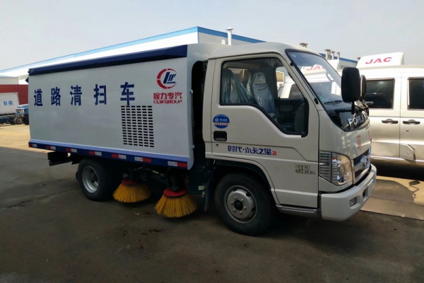 扫路车di一次使用时注意事项