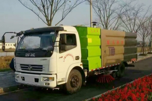 湖北程力新款江铃N800洗扫车对社会环境起着重要作用