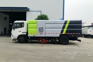 垃圾不乱倒是每个扫地车师傅的责任