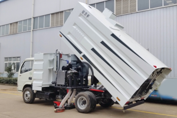 选购吸尘车需注意4点小技巧