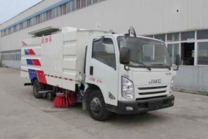 保养好扫路车底盘, 让您的爱车工作更久