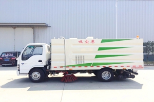 湖北程力专汽扫路车:专业成就品质