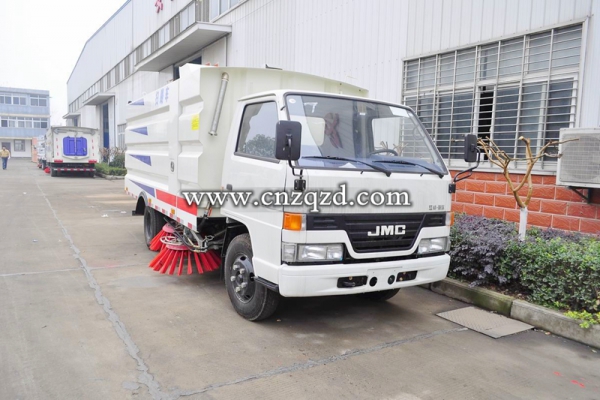 程力扫路车厂家教您异地上牌照如何办理手续