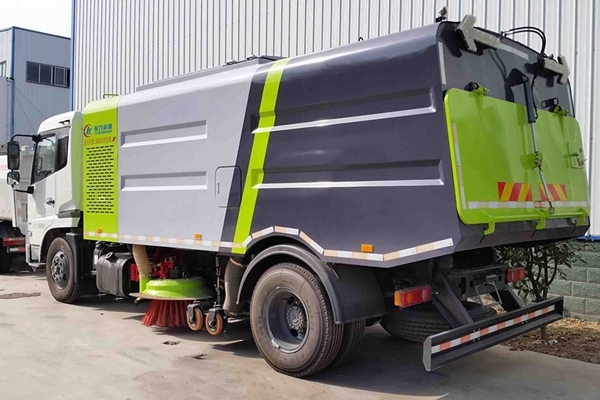 扫路车对于道路环境保护的重要性