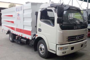 水泥厂专用吸尘扫路车，洒水降尘扫路车