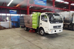 扫路车长期停放再使用时要注意哪些细节