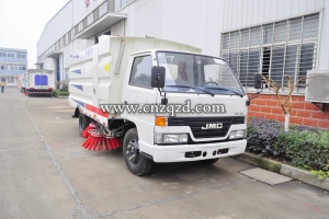 3吨环卫扫路车产品推荐 3吨左右的扫路车有哪些