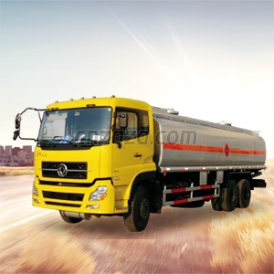 化工运输车图片