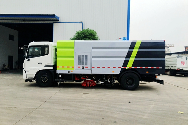 东风天锦洗扫车