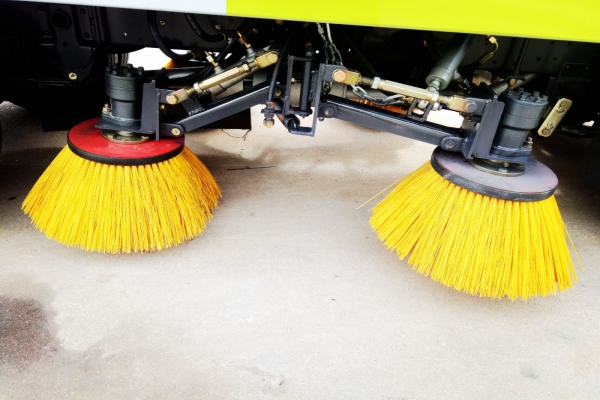 福田小型扫路车扫刷结构