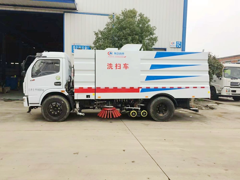 东风多利卡洗扫车 CLW5110TXSD5洗扫车