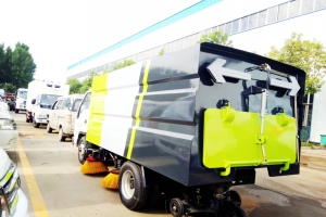 福田清扫机图片