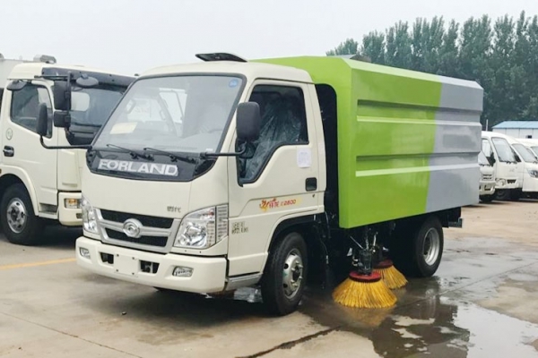 福田扫路机经销商