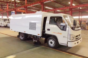 福田小型扫地车上牌