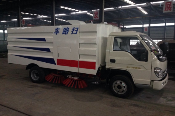 福田小扫路车新款
