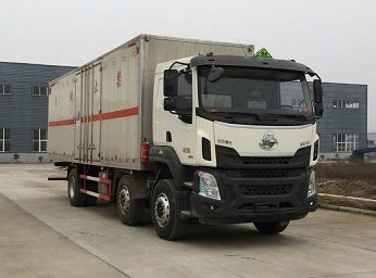 杂项危险物品厢式运输车CLW5251XZWL5