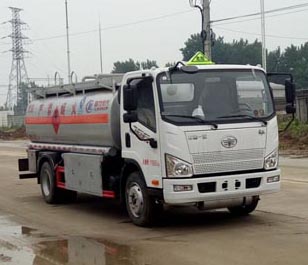 运油车CLW5120GYYC5