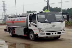 运油车CLW5120GYYC5