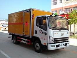 易燃气体厢式运输车CLW5045XRQC5