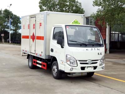 易燃气体厢式运输车CLW5030XRQNJ5