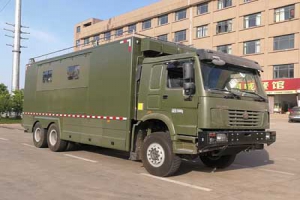 野外自行式炊事车CLW5250XZCZ5