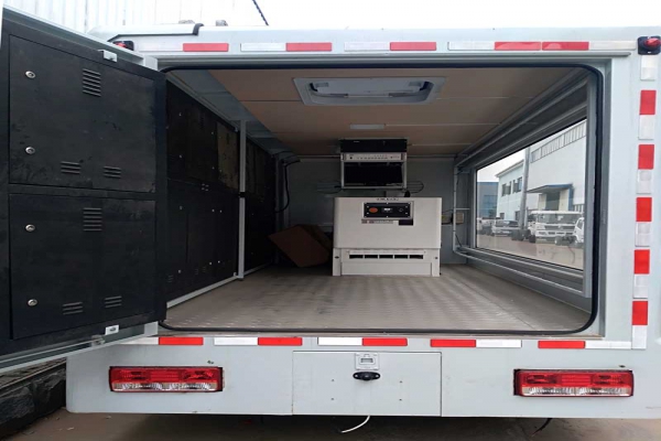 宣传车CLW5040XXCB5