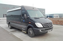 旅居车CLW5050XLJF5