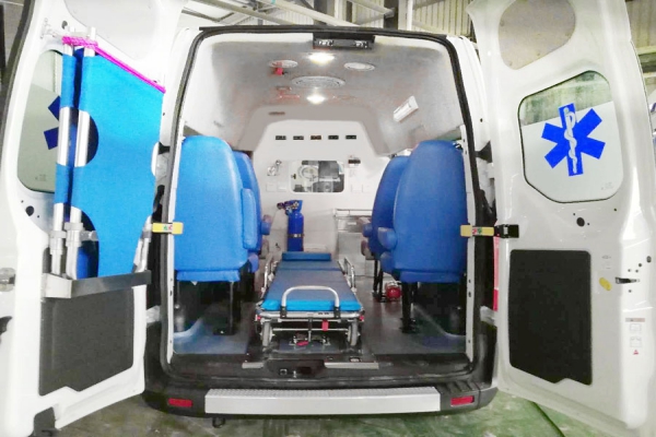 救护车CLW5032XJHJ5