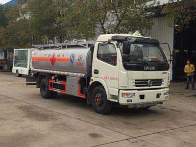 加油车CLW5120GJYE5