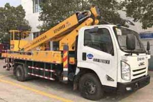 高空作业车CLW5084JGKJ5