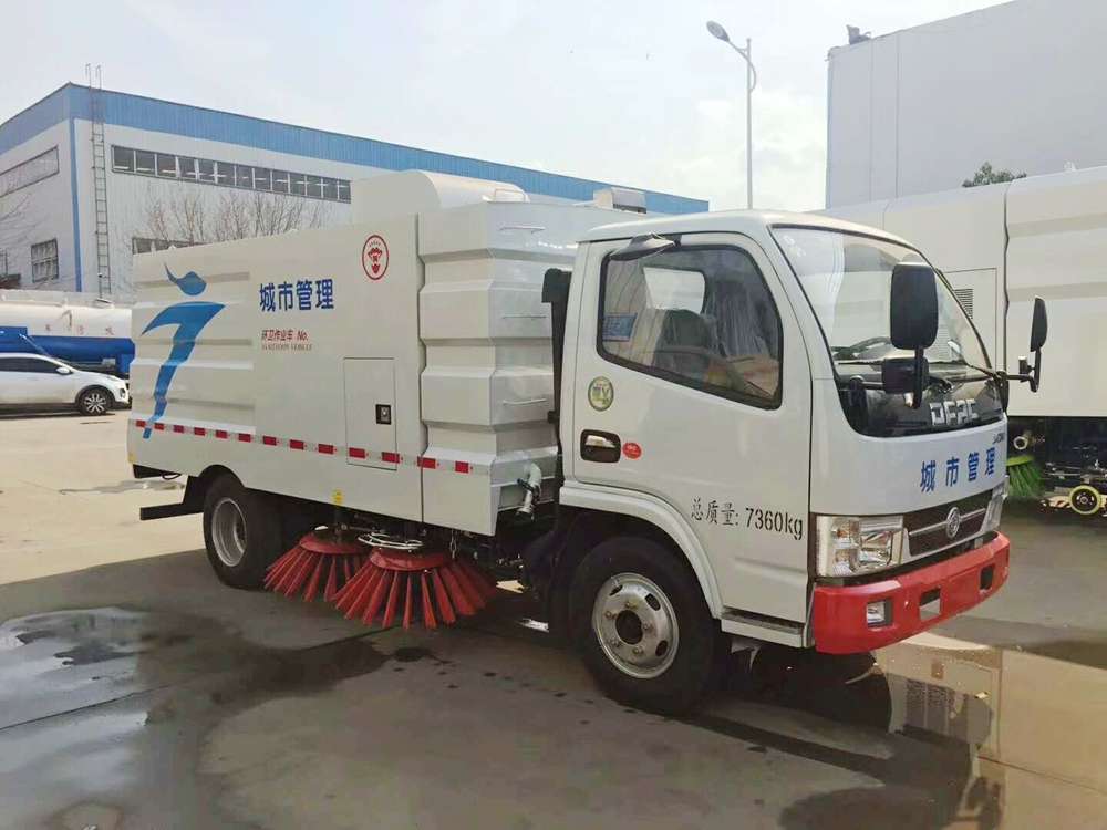 东风轻卡扫地车品牌