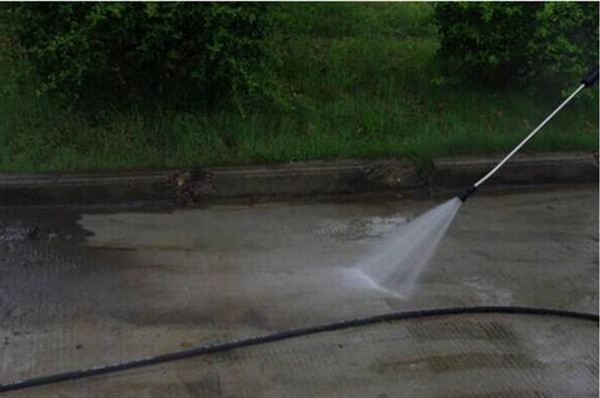 小长安清洗车清洗地面