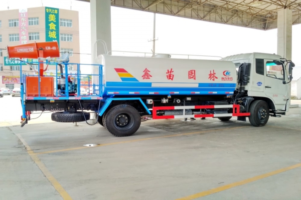 东风天锦多功能洒水抑尘车(12立方、30米喷雾机)