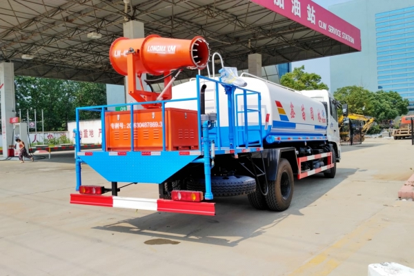 东风天锦多功能洒水抑尘车(12立方、30米喷雾机)