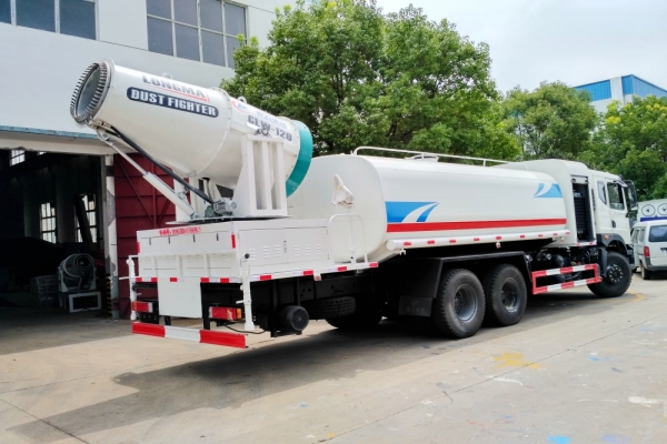 东风T5后双桥多功能抑尘车(60-120米雾炮)