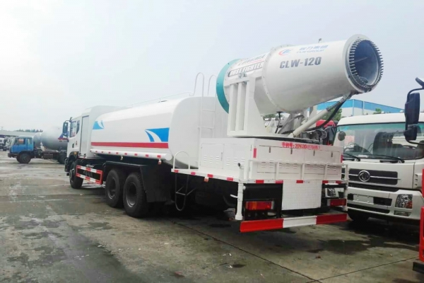 东风T5后双桥多功能抑尘车(60-120米雾炮)