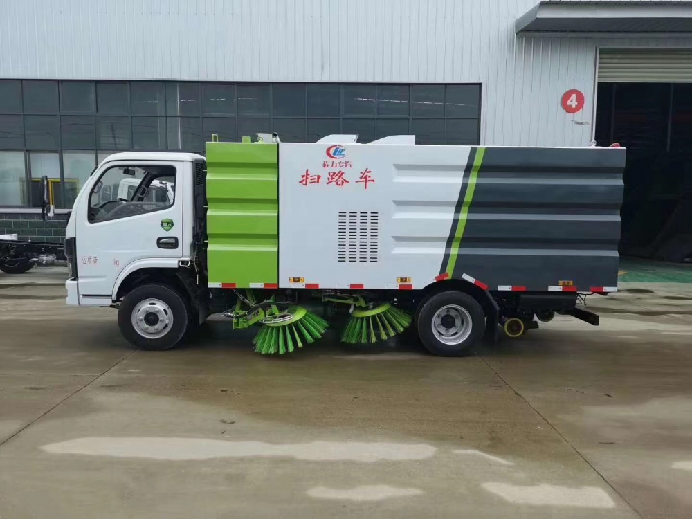 环卫道路清扫车